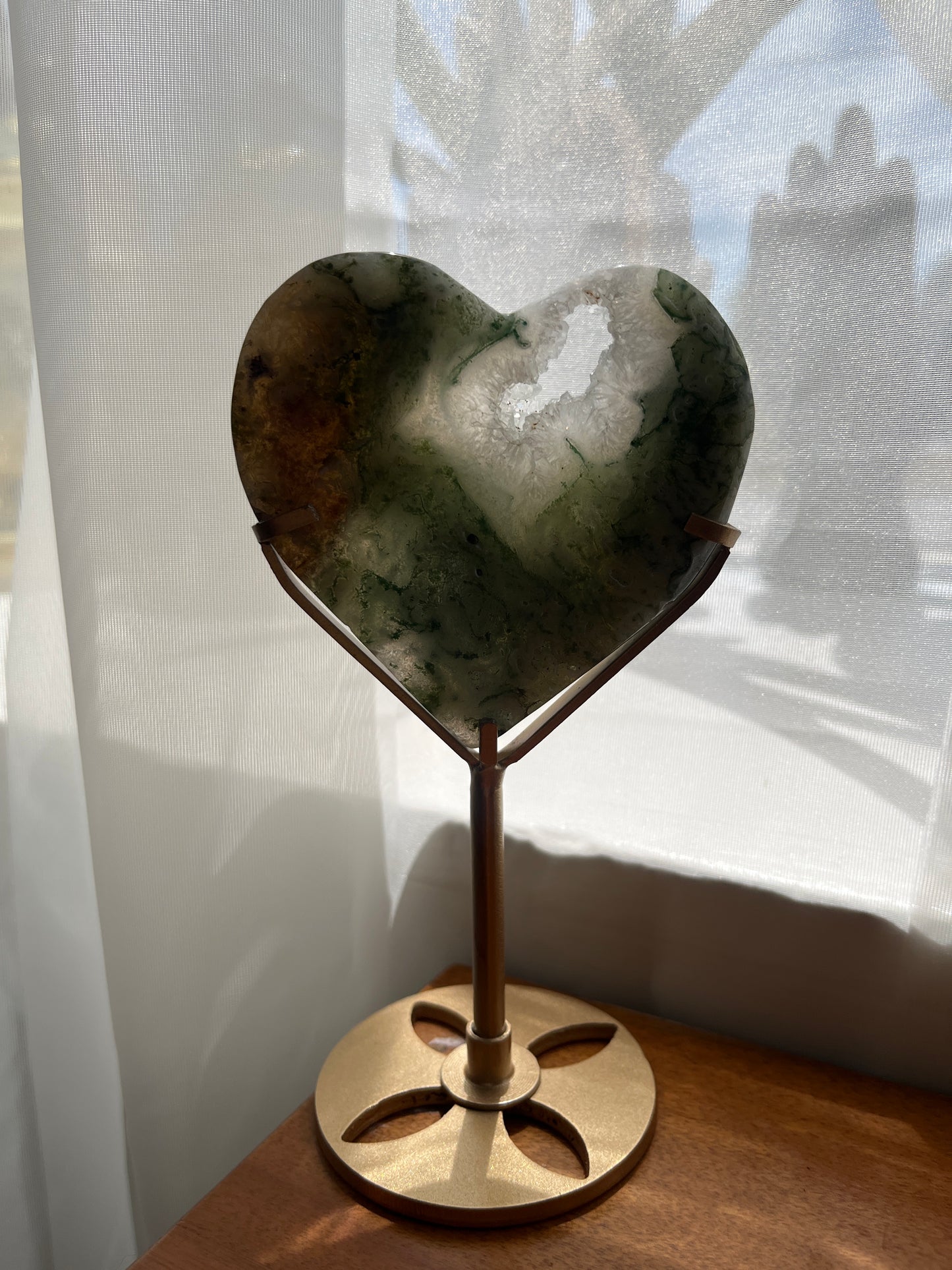 Moss Agate Heart W/Stand