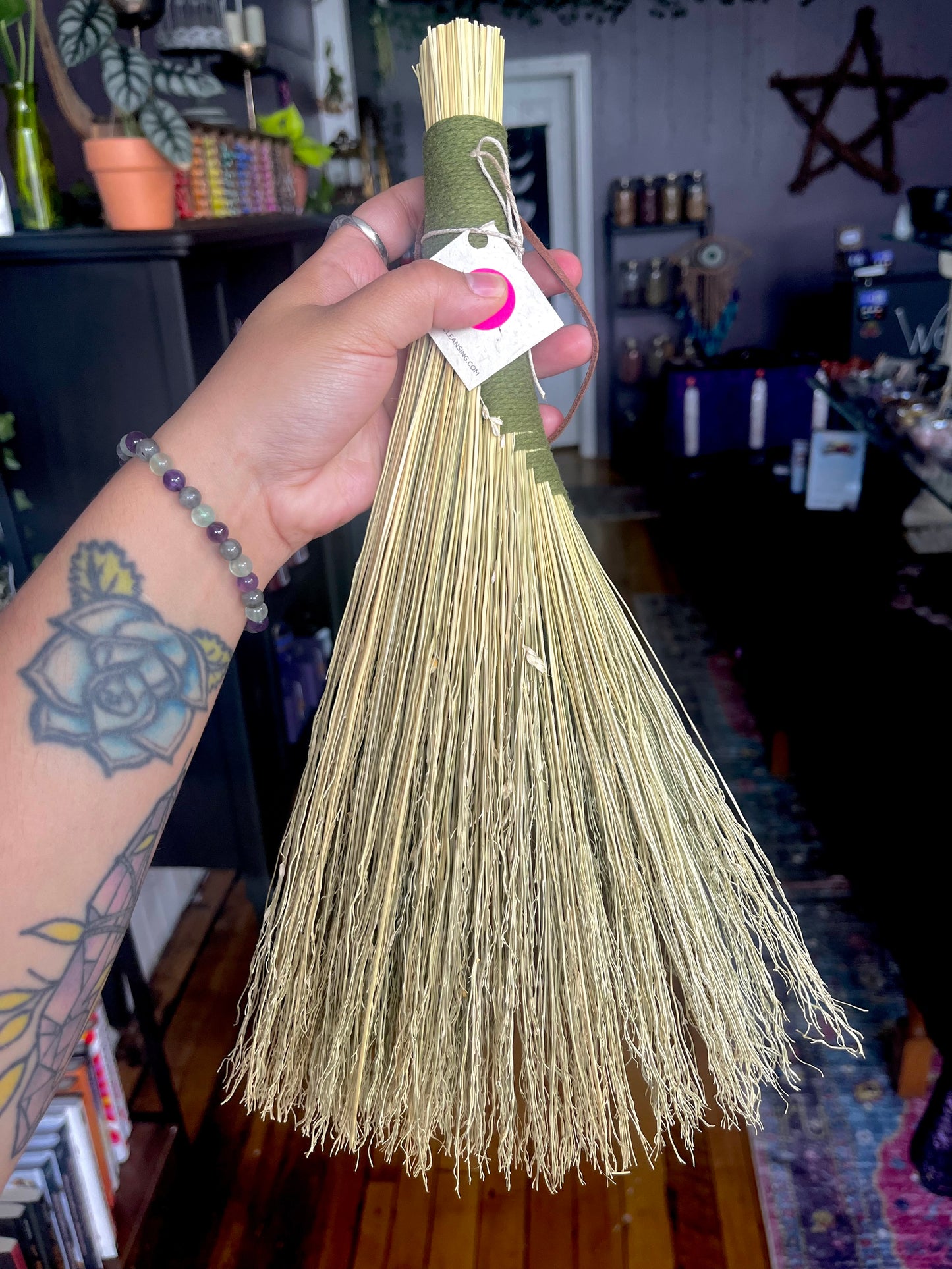 Broomcorn Besom: AVOCADO