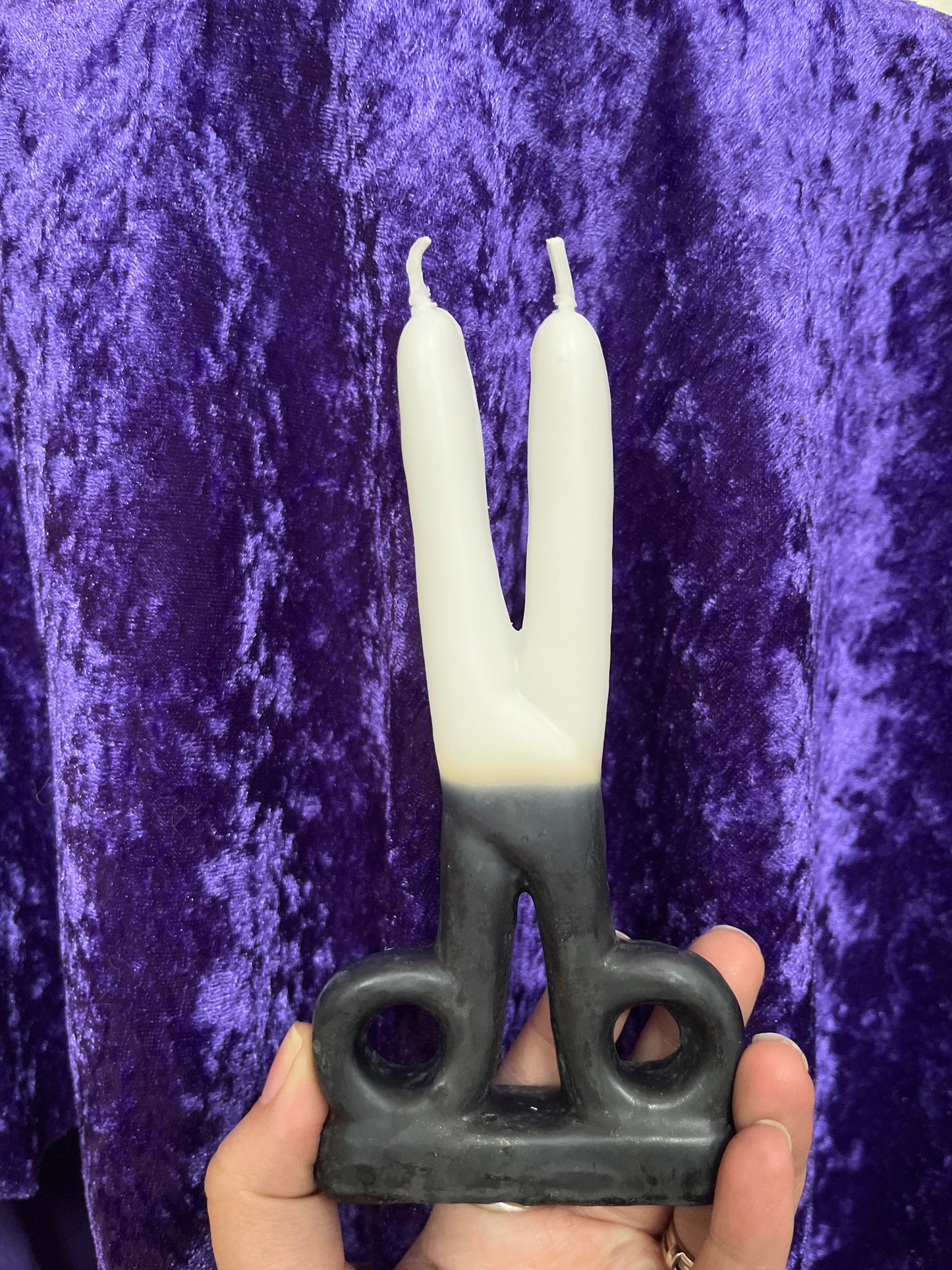 Scissor Figurine Intention Candle - Reversible (Black + White)