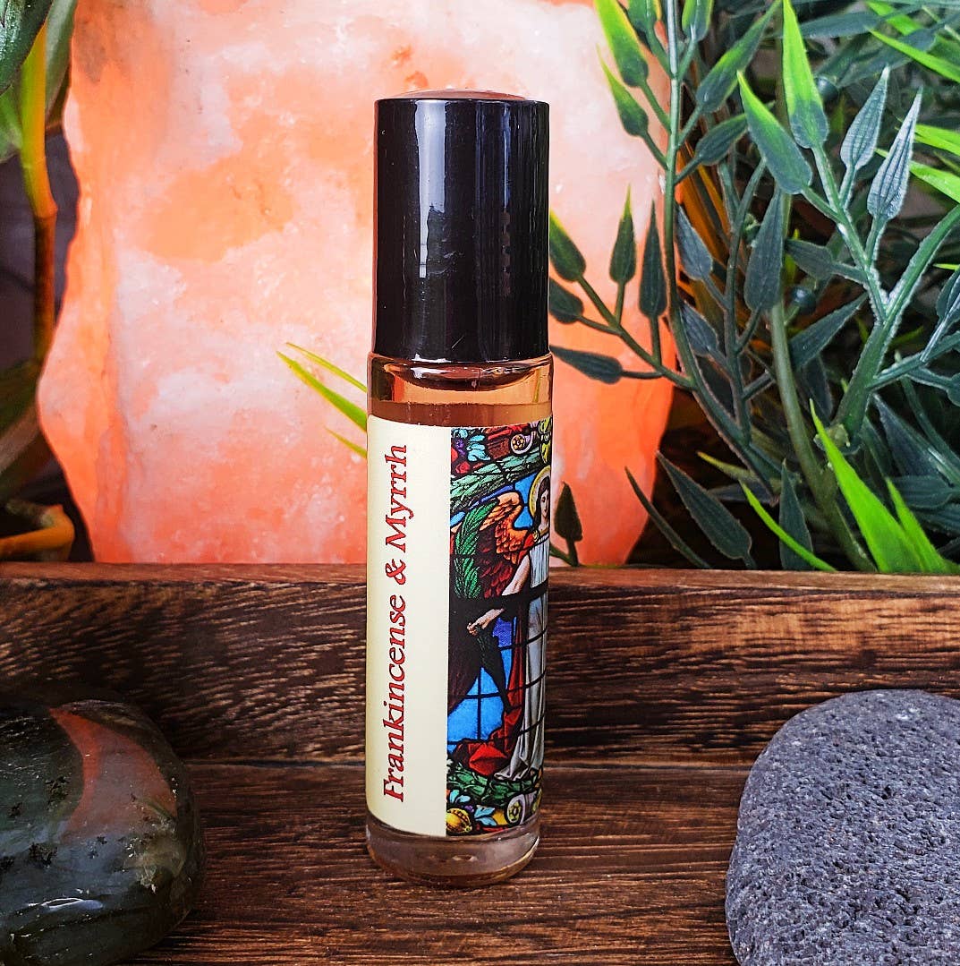 Frankincense and Myrrh Perfume Oil by Shadow Scents
