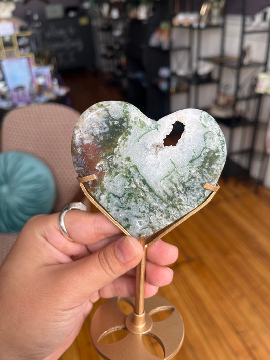 Moss Agate Heart W/Stand
