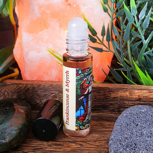 Frankincense and Myrrh Perfume Oil by Shadow Scents