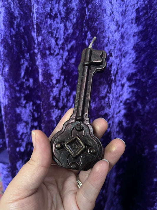 Key Shaped Candle (Black)